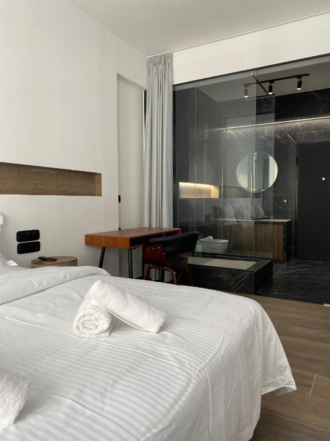 Athens Center Boutique Suites Екстериор снимка